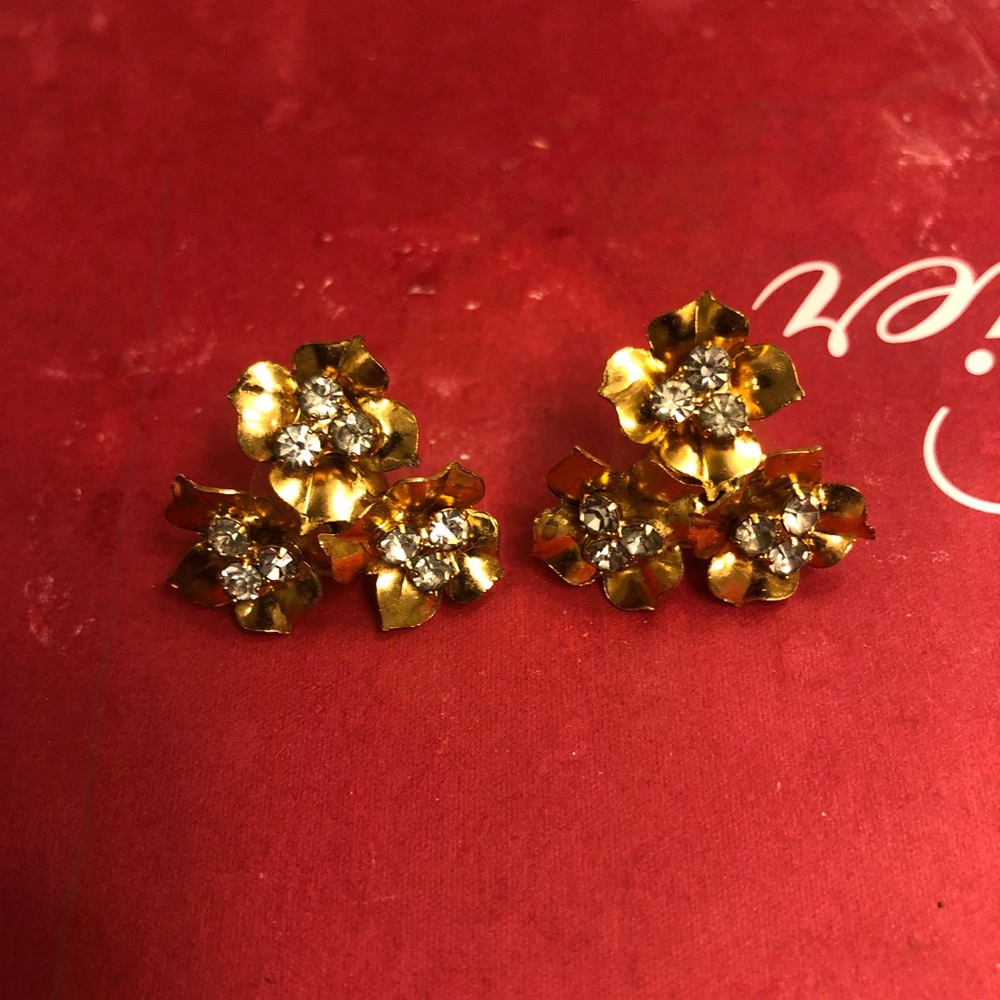 14k gold Jennifer Kerr earring